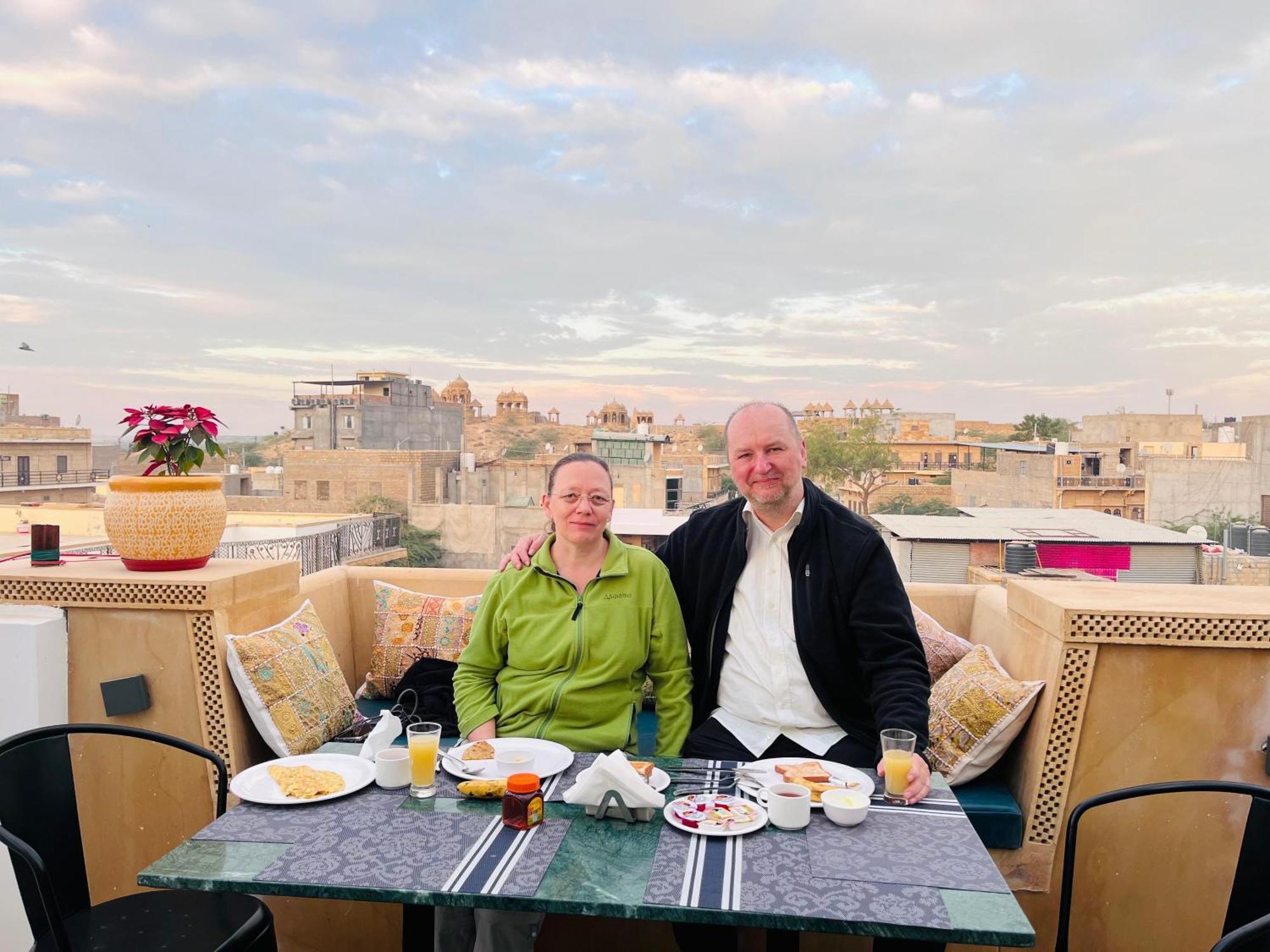 Hotel Aradhya Jaisalmer Extérieur photo